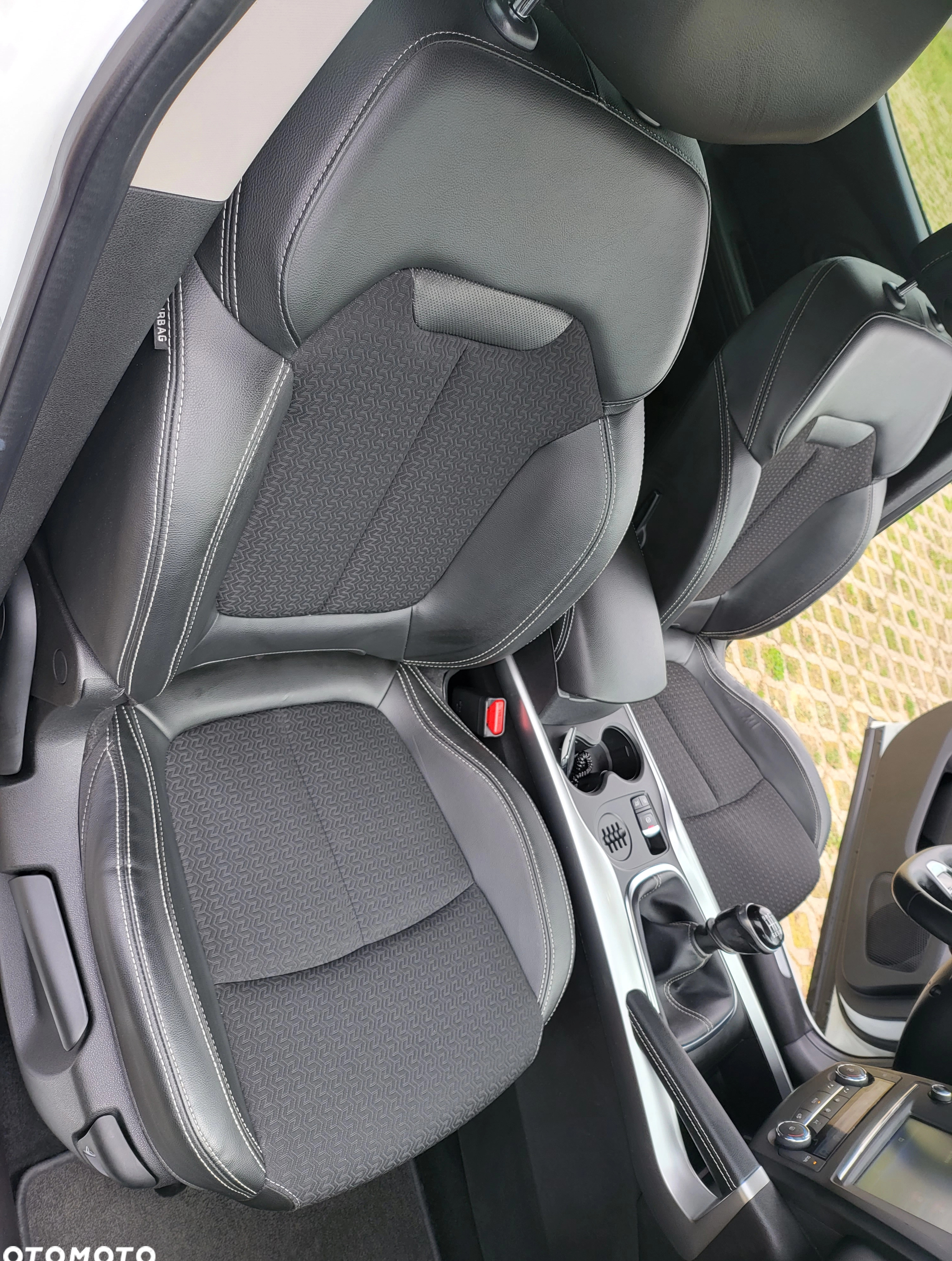 Renault Kadjar cena 48909 przebieg: 198000, rok produkcji 2016 z Sieradz małe 781